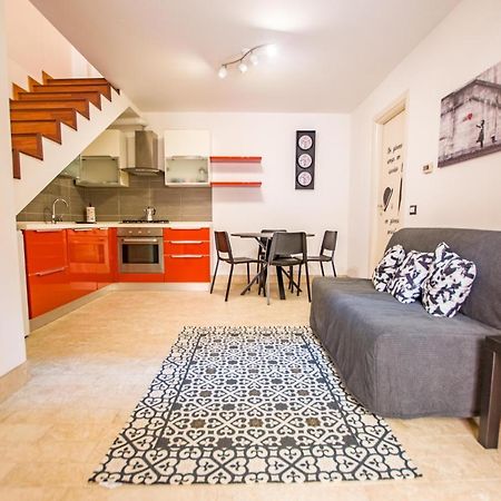 La Casa Di Lu Lägenhet Trieste Exteriör bild