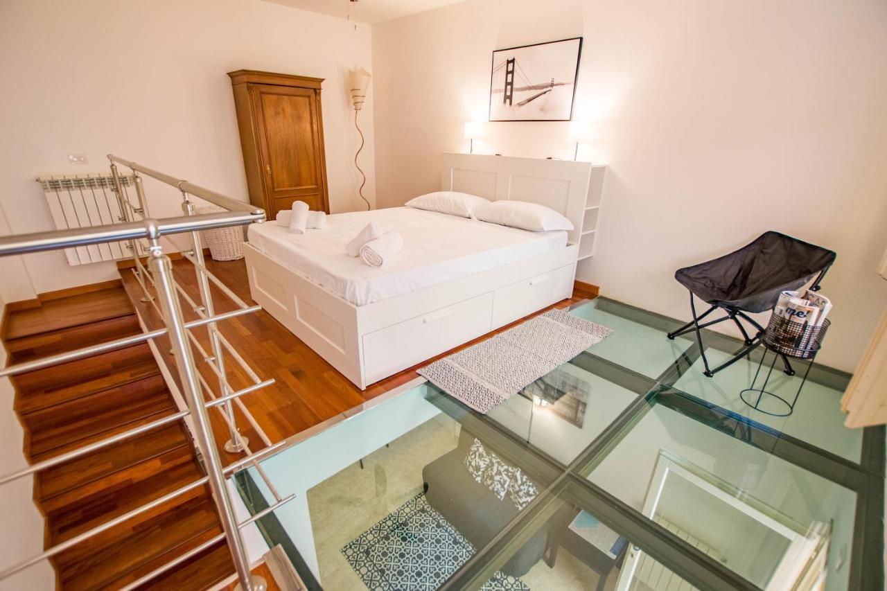 La Casa Di Lu Lägenhet Trieste Exteriör bild