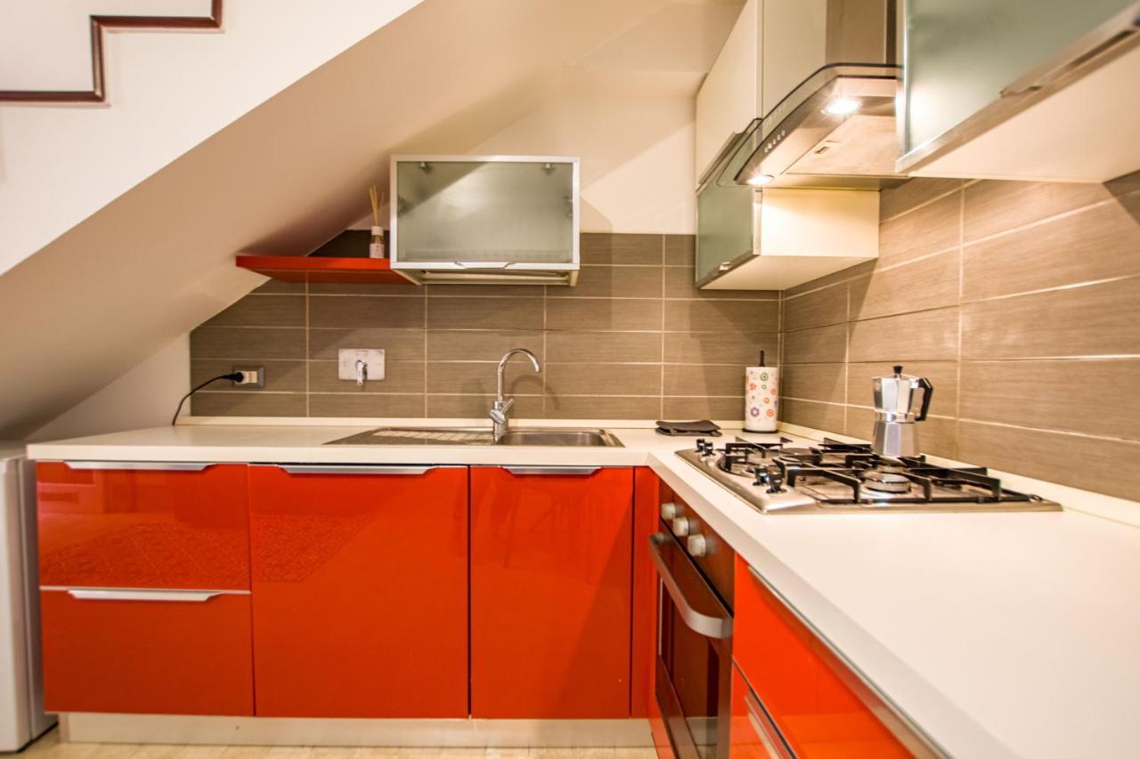 La Casa Di Lu Lägenhet Trieste Exteriör bild